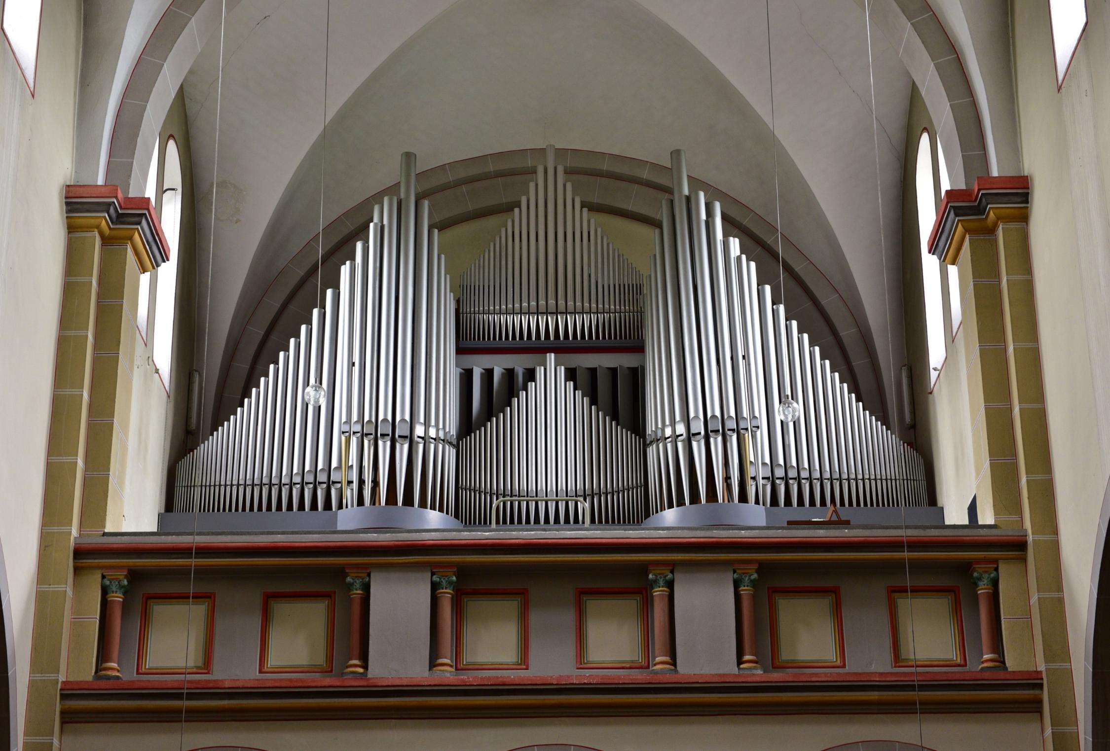 St. Augustinus Menden, Orgelprospekt