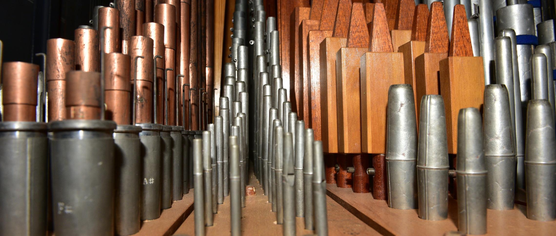St. Martinus Niederpleis. Orgel, Innenaufnahme