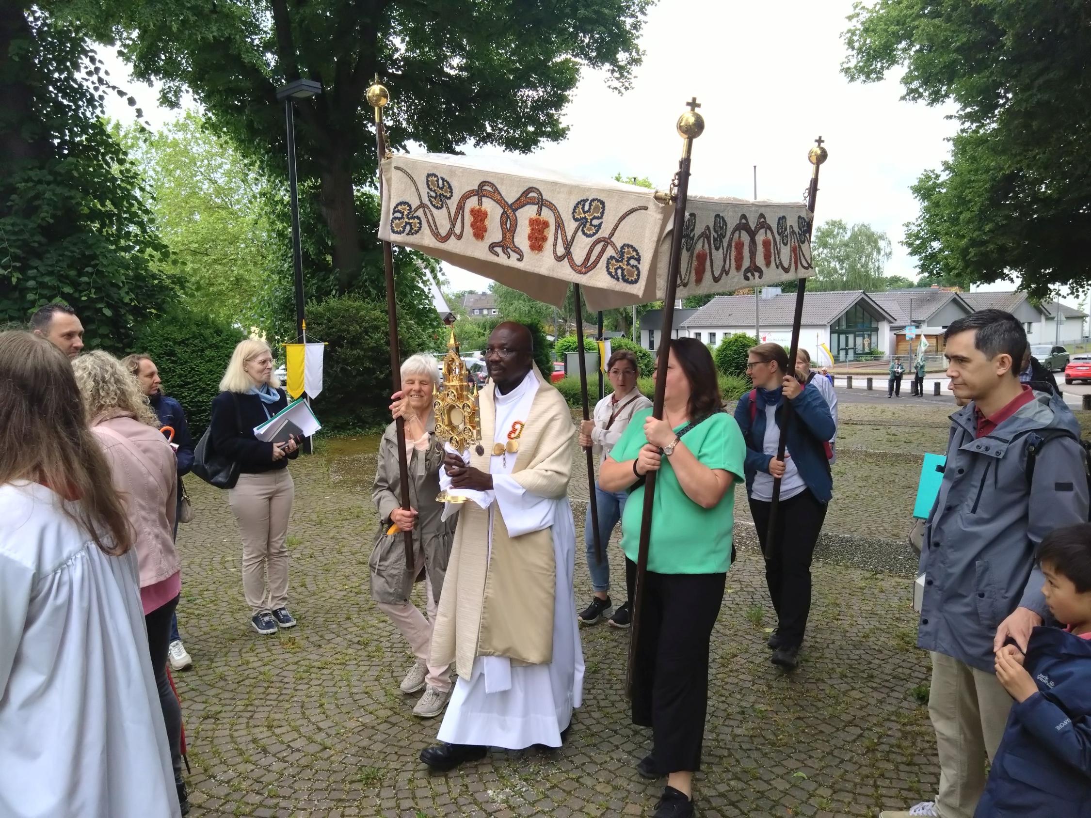 AW_Fronleichnam St. Martinus 2026_03